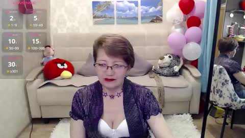 Sofia online show from March 2026 05:18:02 PM