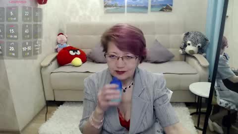 Sofia online show from May 2026 04:08:01 AM