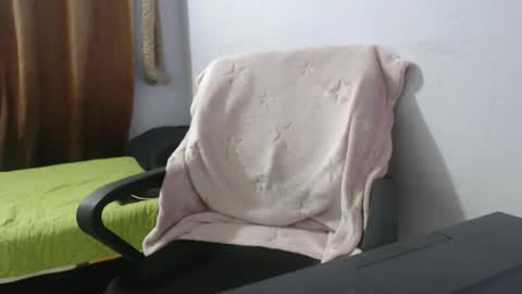 Hot and PowerHOPE U MISS ME online show from February 2025 02:12:02 AM