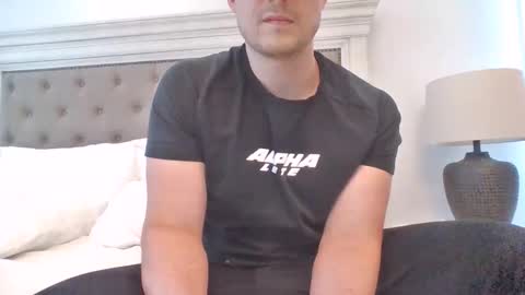 Snapshot of hotasscanadian chatting on February 2026 05:05:02 PM hotasscanadian online show from February 2026 05:05:02 PM