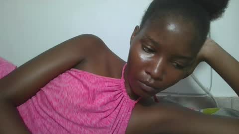 Snapshot of hotbabbee chatting on June 2026 07:17:01 PM love online show from June 2026 07:17:01 PM