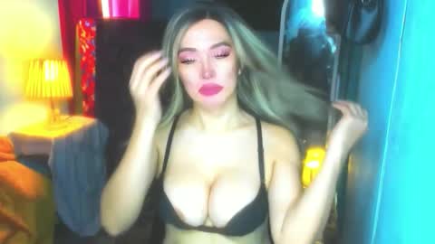 T A N Y A online show from November 2025 11:54:01 PM