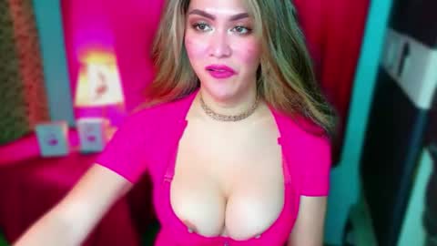 Snapshot of hotbabe_tanya chatting on August 2026 02:43:01 AM T A N Y A online show from August 2026 02:43:01 AM