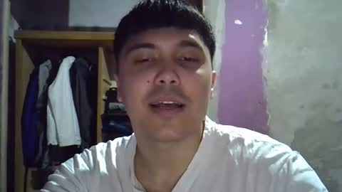 Snapshot of hotbaby6900 chatting on September 2025 06:41:02 PM hotbaby6900 online show from September 2025 06:41:02 PM