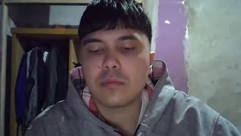 Snapshot of hotbaby6900 chatting on October 2025 09:54:01 AM hotbaby6900 online show from October 2025 09:54:01 AM