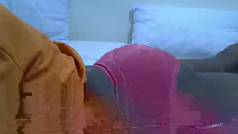 hotberry_7 online show from April 2026 09:04:01 PM