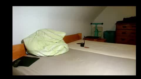 Snapshot of hotboy32891282 chatting on February 2026 06:47:02 PM hotboy32891282 online show from February 2026 06:47:02 PM