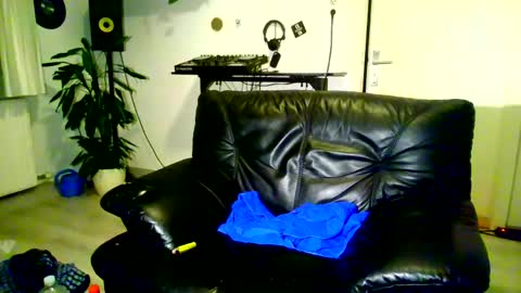 hotboy32891282 online show from May 2026 12:41:02 AM