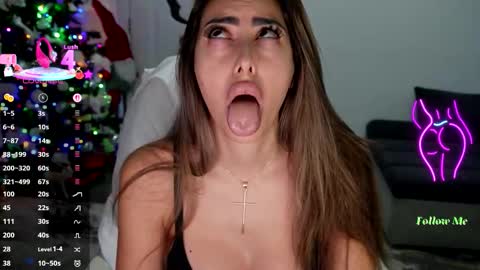 Snapshot of hotdesirexx chatting on December 2025 06:22:02 AM HotDesirexx Jessica online show from December 2025 06:22:02 AM