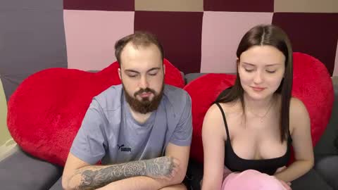 Max and Alina online show from May 2026 09:12:02 PM