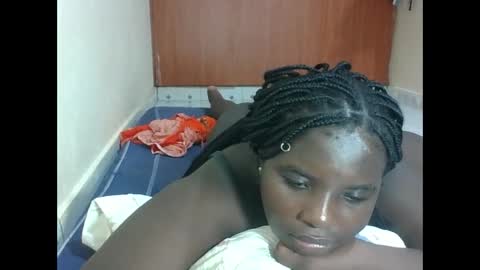 Snapshot of hotebbbyy chatting on May 2026 01:56:01 AM EBBY online show from May 2026 01:56:01 AM