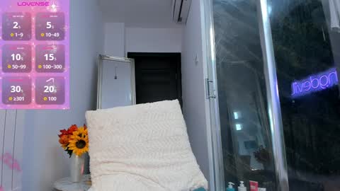 Snapshot of hotfallingdevil chatting on October 2025 11:18:02 AM hotfallingdevil online show from October 2025 11:18:02 AM