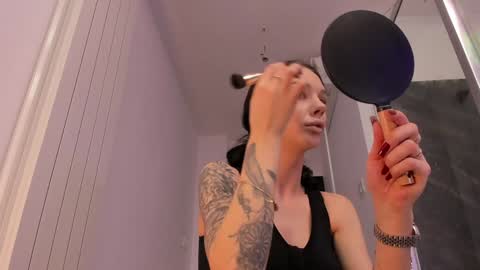 Snapshot of hotfallingdevil chatting on February 2026 05:26:01 AM hotfallingdevil online show from February 2026 05:26:01 AM