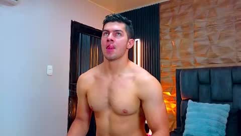 Snapshot of hotfuckers4uu chatting on July 2026 04:09:01 PM felipe marcello online show from July 2026 04:09:01 PM