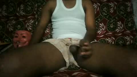 hotguyy001 online show from July 2026 04:59:01 AM