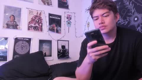 Sam and Nico online show from October 2025 02:42:02 PM