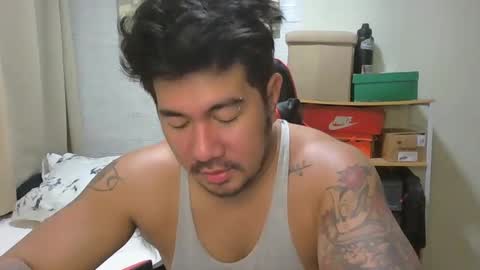 Snapshot of hothunkybear23 chatting on December 2024 02:09:02 AM Khel online show from December 2024 02:09:02 AM