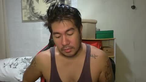 Snapshot of hothunkybear23 chatting on December 2024 11:18:02 PM Khel online show from December 2024 11:18:02 PM