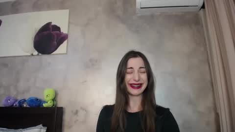 Lia   online show from February 2026 05:40:02 PM