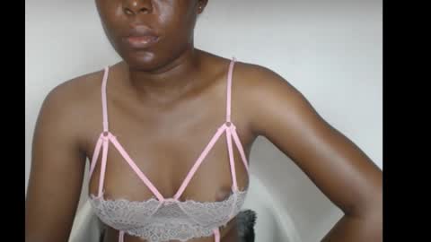 Snapshot of hotjessie0 chatting on February 2026 04:27:02 AM hotjessie0 online show from February 2026 04:27:02 AM