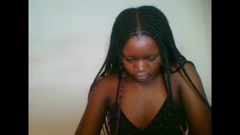 LOYCE online show from March 2025 10:09:02 PM