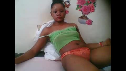 LOYCE online show from October 2025 10:21:02 AM