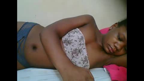 LOYCE online show from November 2025 09:53:01 PM