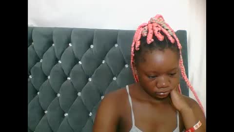 LOYCE online show from February 2026 07:20:01 AM