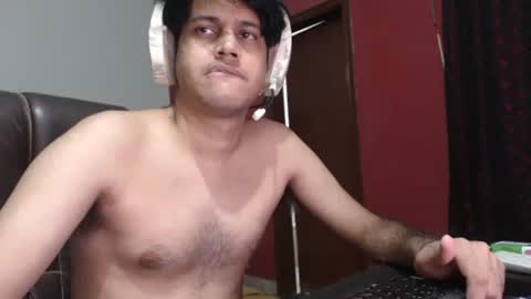 James-Hotxx online show from September 2025 10:33:02 PM