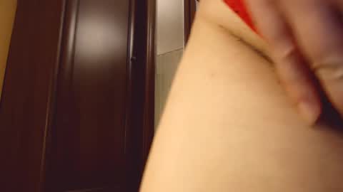 Angela online show from December 2024 08:47:01 PM