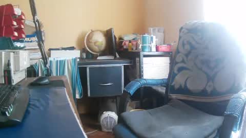 Snapshot of hotleopold chatting on May 2026 12:13:01 PM hotleopold online show from May 2026 12:13:01 PM