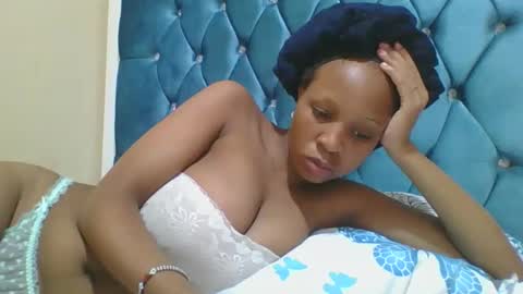 hotlove255 online show from April 2026 07:09:02 AM