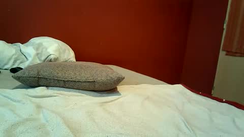 Makenzie online show from February 2025 01:59:01 PM