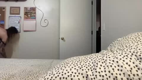 Annabelle online show from December 2024 02:53:01 AM