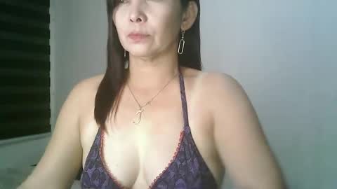 Snapshot of hotmamajen4u chatting on May 2026 03:22:01 AM hotmamajen4u online show from May 2026 03:22:01 AM