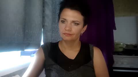 hotmamaqueen234 online show from July 2026 01:18:02 PM