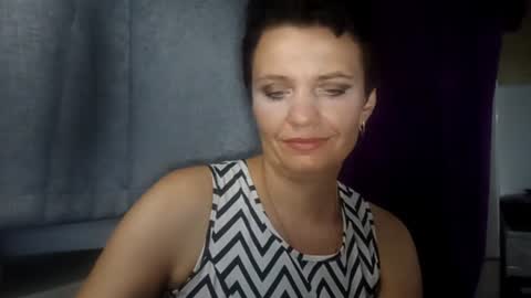 hotmamaqueen234 online show from August 2026 08:22:02 PM