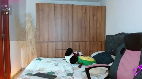 Snapshot of hotmathewv chatting on December 2024 10:52:02 PM mathew online show from December 2024 10:52:02 PM