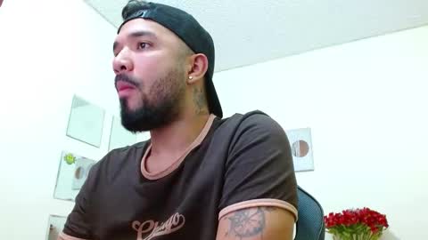 Snapshot of hotmathewv chatting on October 2025 10:08:01 PM mathew online show from October 2025 10:08:01 PM