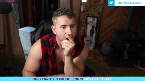 hotmuscles6t9 online show from October 2025 12:26:01 PM