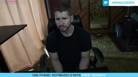 Snapshot of hotmuscles6t9 chatting on June 2026 01:13:01 PM hotmuscles6t9 online show from June 2026 01:13:01 PM