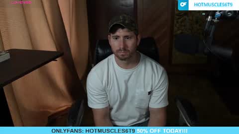 Snapshot of hotmuscles6t9 chatting on July 2026 05:07:02 PM hotmuscles6t9 online show from July 2026 05:07:02 PM