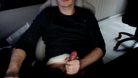 hotnickdk online show from February 2025 07:06:02 AM