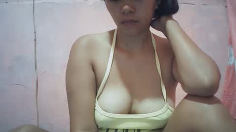 hotpink4u04 online show from October 2025 06:38:02 PM