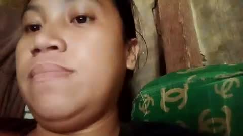 Snapshot of hotpreggymommy1993 chatting on December 2025 01:13:02 AM hotpreggymommy1993 online show from December 2025 01:13:02 AM