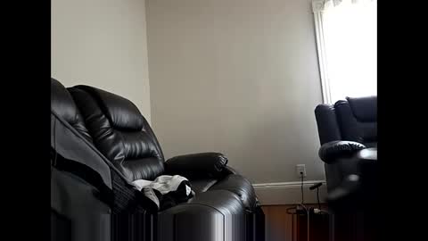 hotrox6942 online show from April 2026 08:25:02 PM