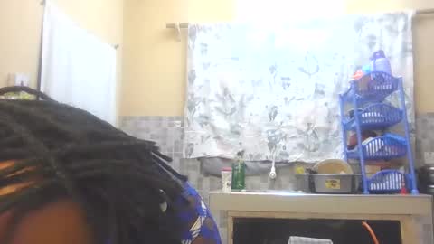 Snapshot of hotsassyqueen219667 chatting on June 2026 06:13:02 PM Kichuna online show from June 2026 06:13:02 PM