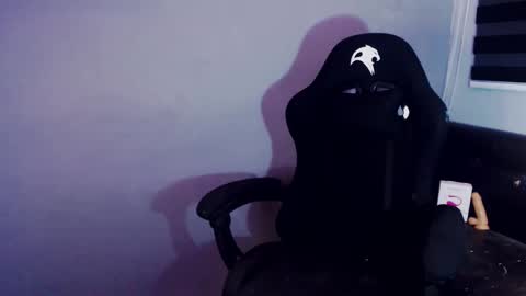 Snapshot of hotsexyhugetrans chatting on February 2025 11:41:02 PM Marga Avery online show from February 2025 11:41:02 PM