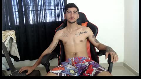 Snapshot of hotsteel420 chatting on January 2025 01:53:02 PM hotsteel420 online show from January 2025 01:53:02 PM