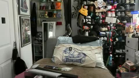 hotstuff775616 online show from February 2026 03:37:02 AM